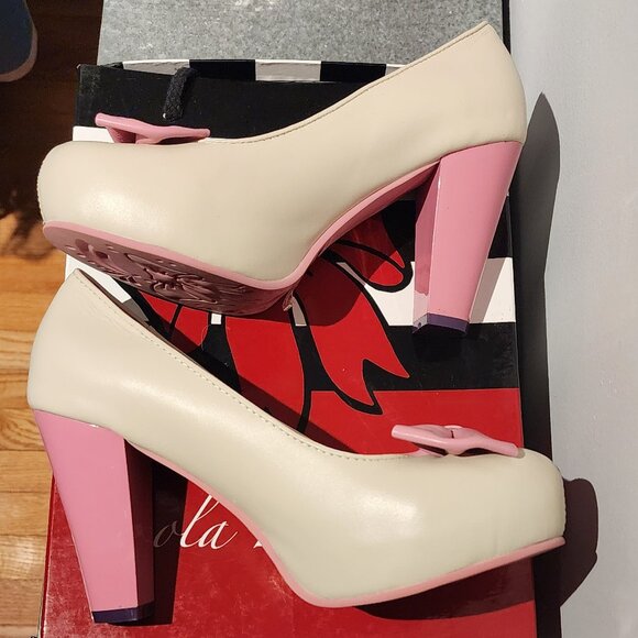 Lola Ramona Green and Off-White Leather Heels with Pink Bow Angie P - Picture 3 of 13